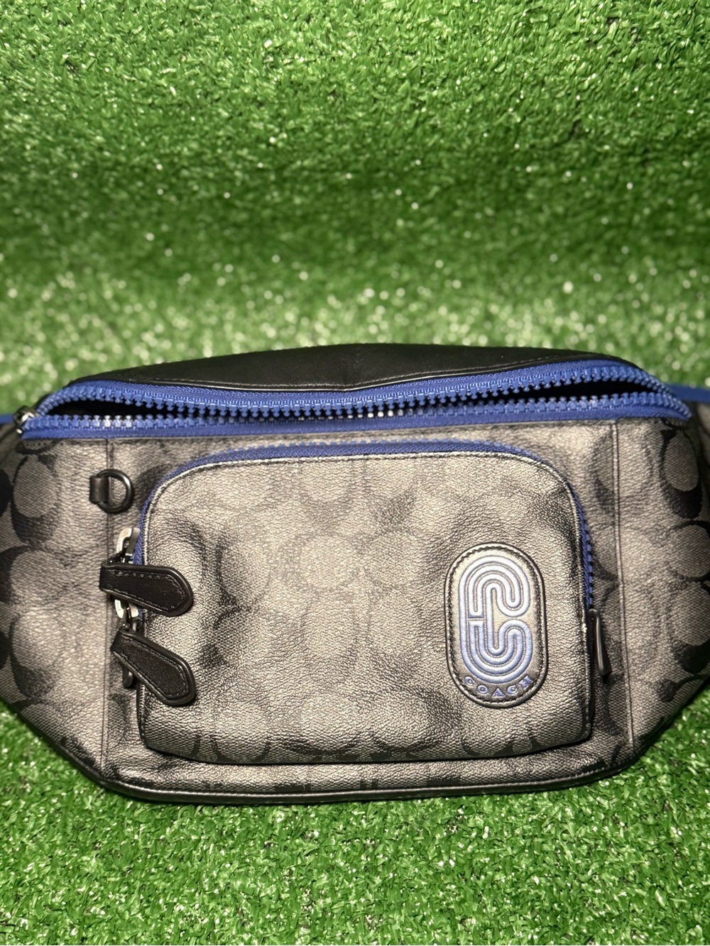 Coach Men’s Black Signature Belt Bag with Blue Trim